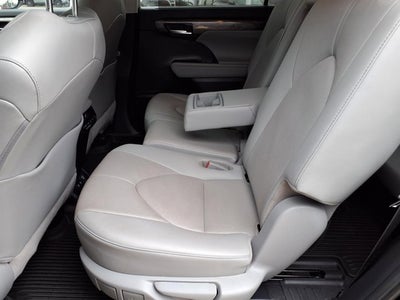 2020 Toyota Highlander Hybrid Limited