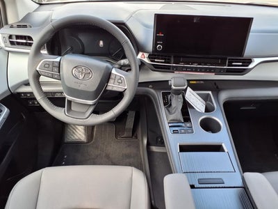 2026 Toyota Sienna XLE