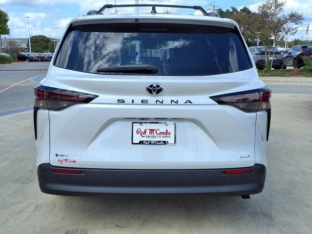 2026 Toyota Sienna XLE