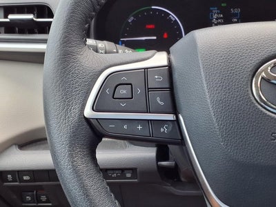 2021 Toyota Sienna XLE