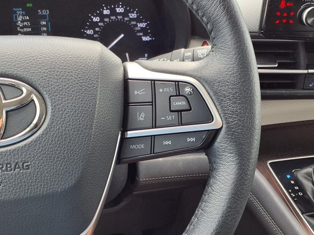 2021 Toyota Sienna XLE