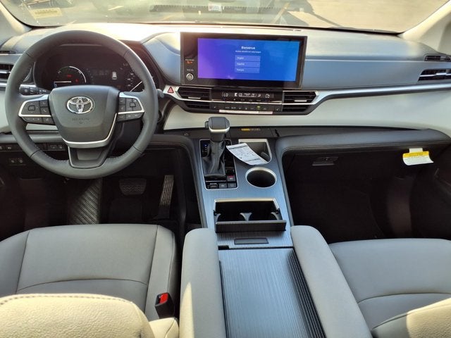 2026 Toyota Sienna XLE