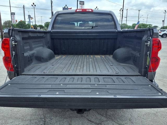 2014 Toyota Tundra 4WD Truck SR5