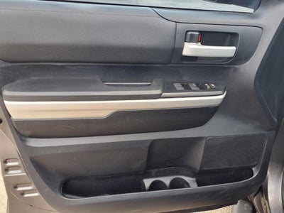 2014 Toyota Tundra 4WD Truck SR5