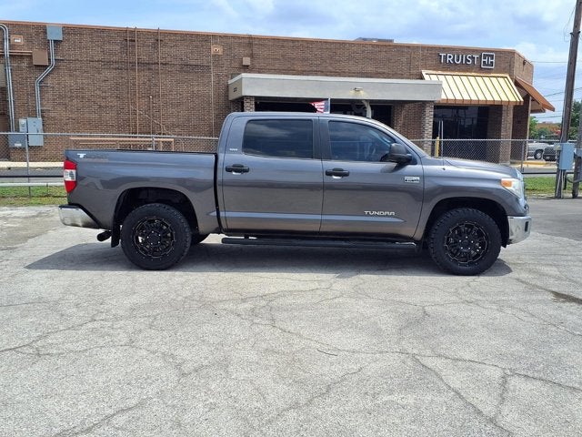 2014 Toyota Tundra 4WD Truck SR5
