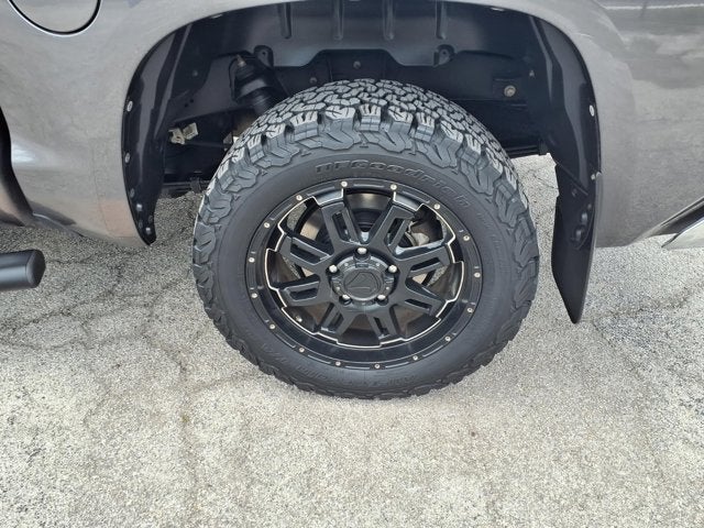 2014 Toyota Tundra 4WD Truck SR5