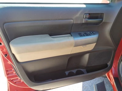 2011 Toyota Tundra 2WD Truck CREW 2WD V8 5.7 G