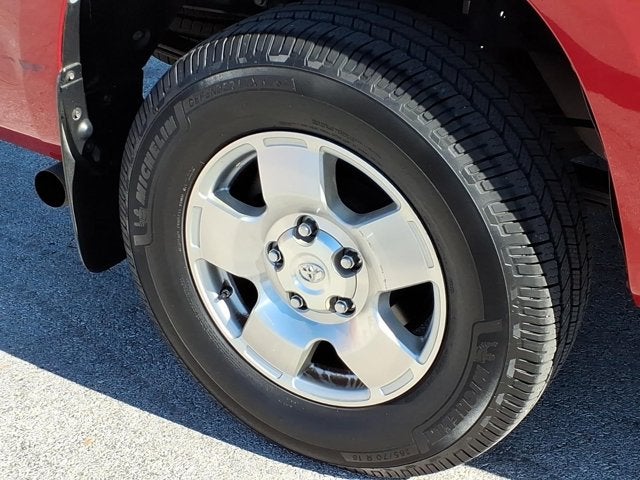 2011 Toyota Tundra 2WD Truck CREW 2WD V8 5.7 G