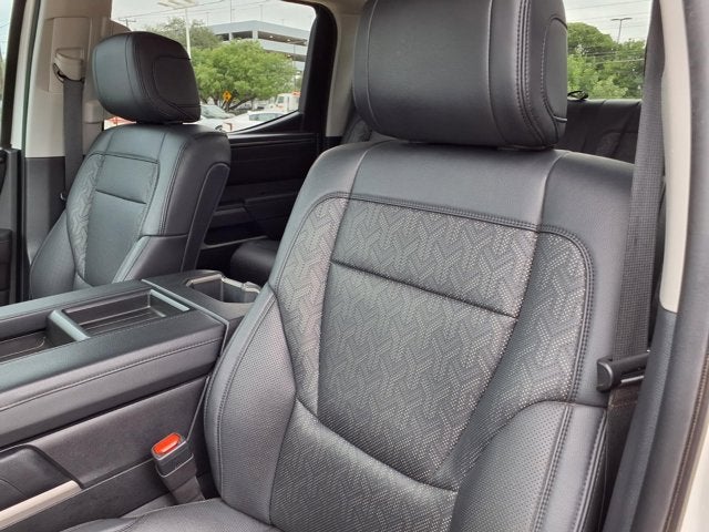 2022 Toyota Tundra 2WD SR5