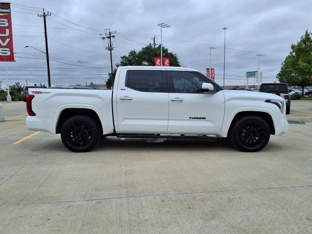 2022 Toyota Tundra 2WD SR5