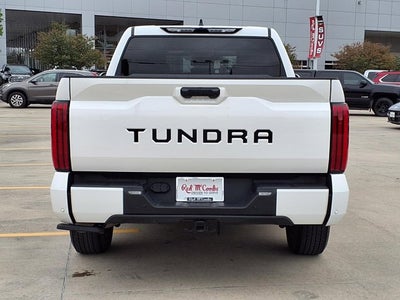 2022 Toyota Tundra 2WD SR5