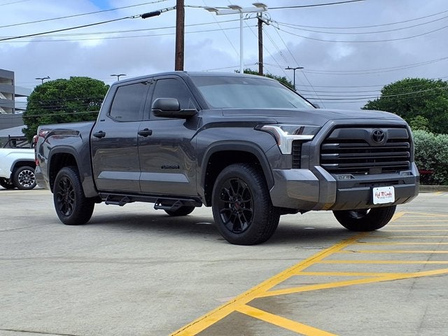 2023 Toyota Tundra 4WD SR5