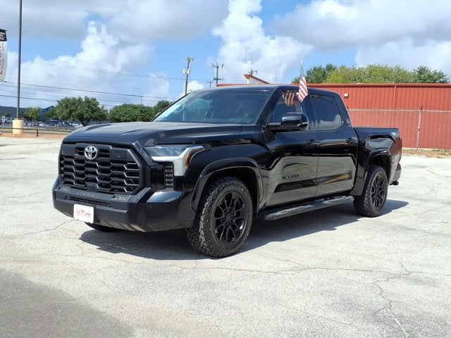2023 Toyota Tundra 4WD SR5
