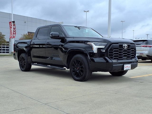 2023 Toyota Tundra 4WD SR5