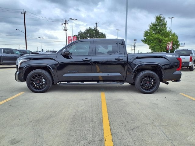 2023 Toyota Tundra 4WD SR5