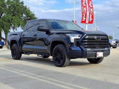 2023 Toyota Tundra 4WD SR5