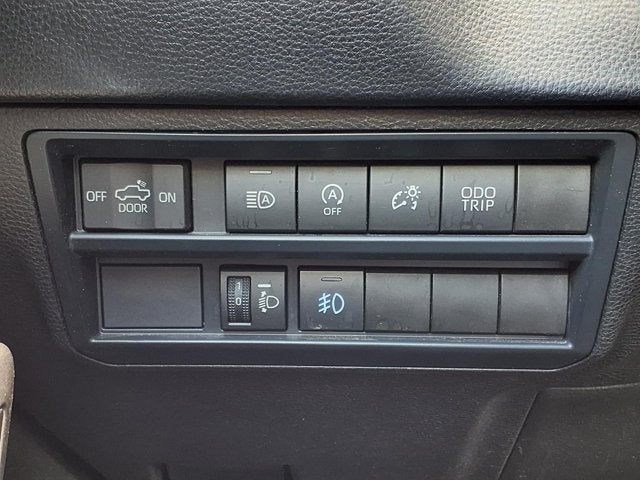 2025 Toyota Tundra 4WD SR5