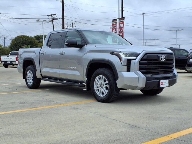 2026 Toyota Tundra 4WD SR5