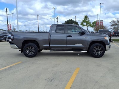 2017 Toyota Tundra 4WD SR5