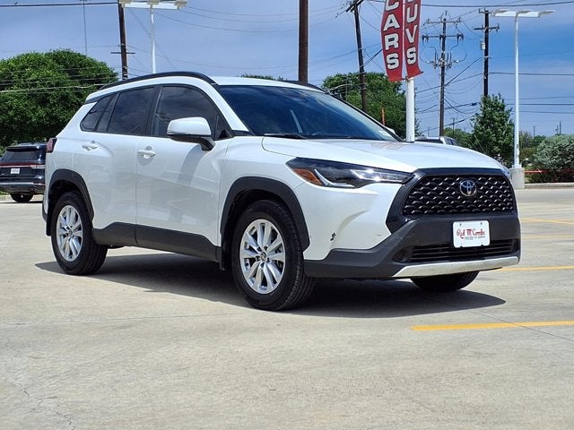 2023 Toyota Corolla Cross LE