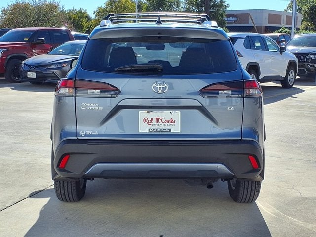 2026 Toyota Corolla Cross LE