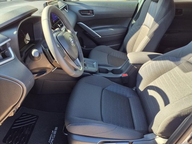 2026 Toyota Corolla Cross Hybrid SE