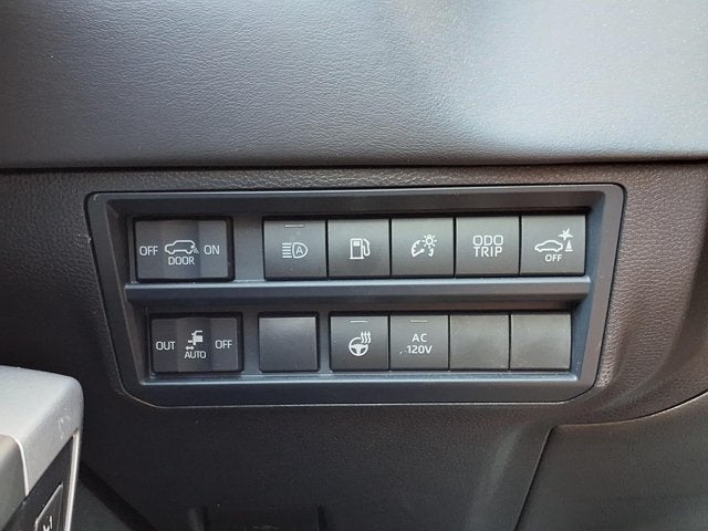 2025 Toyota Sequoia Platinum