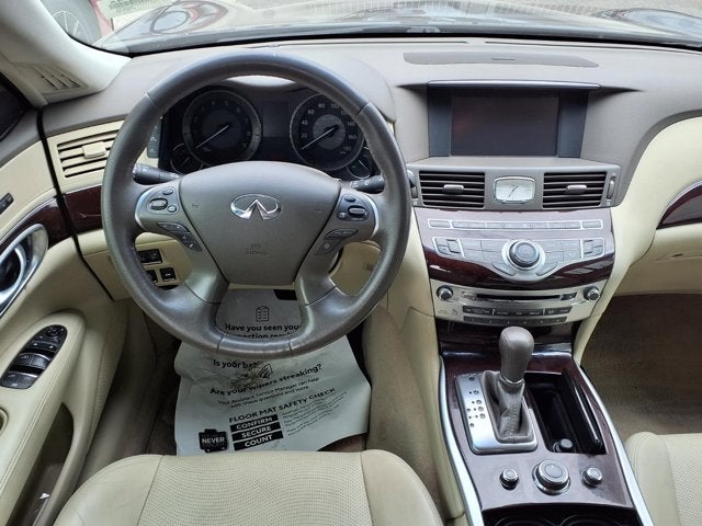 2016 INFINITI Q70L 4DR SDN V6 RWD