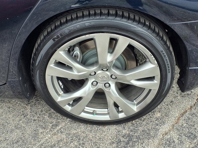 2016 INFINITI Q70L 4DR SDN V6 RWD