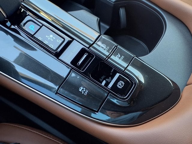2026 Toyota Crown Signia Limited