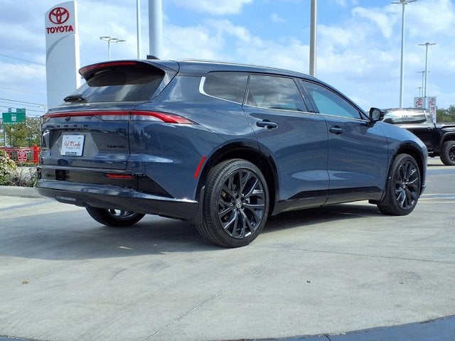 2026 Toyota Crown Signia Limited