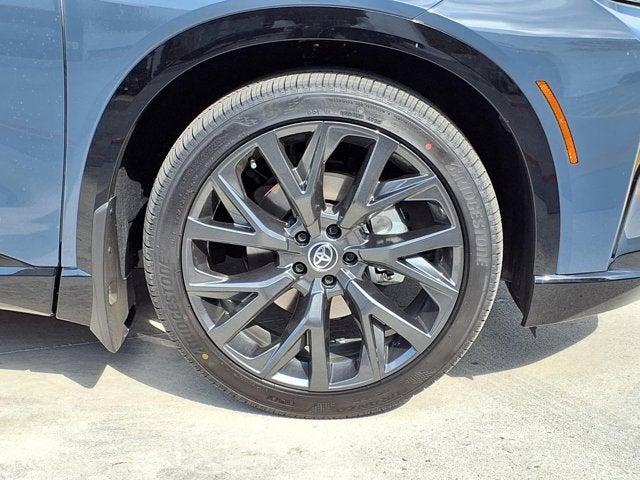 2026 Toyota Crown Signia Limited