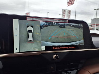 2025 Toyota Crown Signia Limited