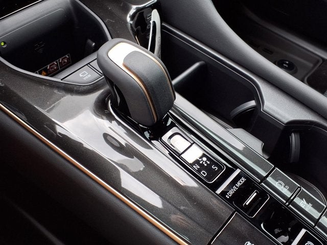 2026 Toyota Crown Signia Limited