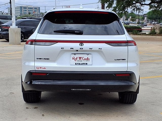 2026 Toyota Crown Signia Limited