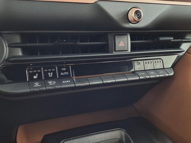 2026 Toyota Crown Signia Limited