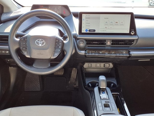 2025 Toyota Prius XLE