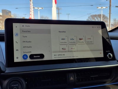 2025 Toyota Prius XLE