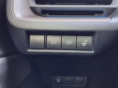 2025 Toyota Prius XLE