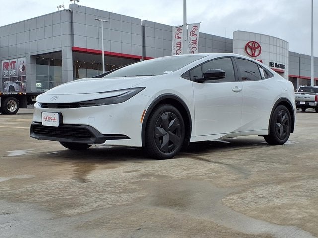 2026 Toyota Prius LE