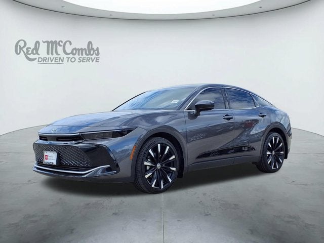 2024 Toyota Crown Platinum