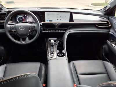 2024 Toyota Crown Platinum