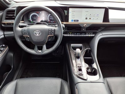 2024 Toyota Crown Platinum