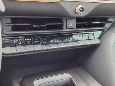 2024 Toyota Crown Platinum