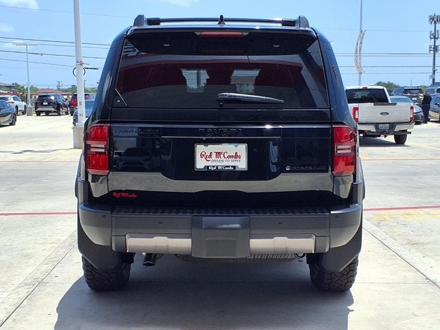 2027 Toyota Land Cruiser Base