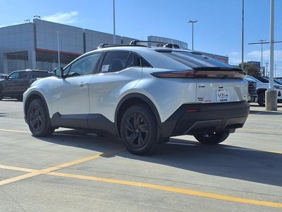 2026 Toyota C-HR SE