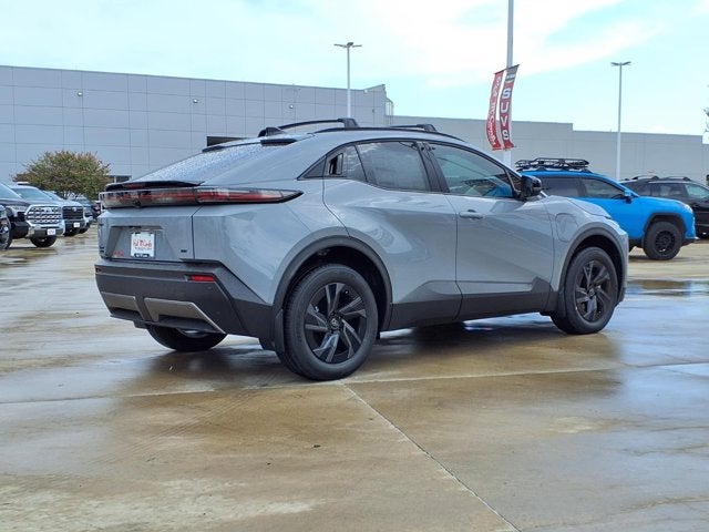 2026 Toyota C-HR SE