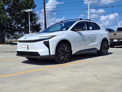 2026 Toyota bZ XLE Plus