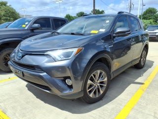 2017 Toyota RAV4 Hybrid XLE