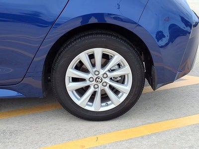 2025 Toyota Corolla Hatchback SE